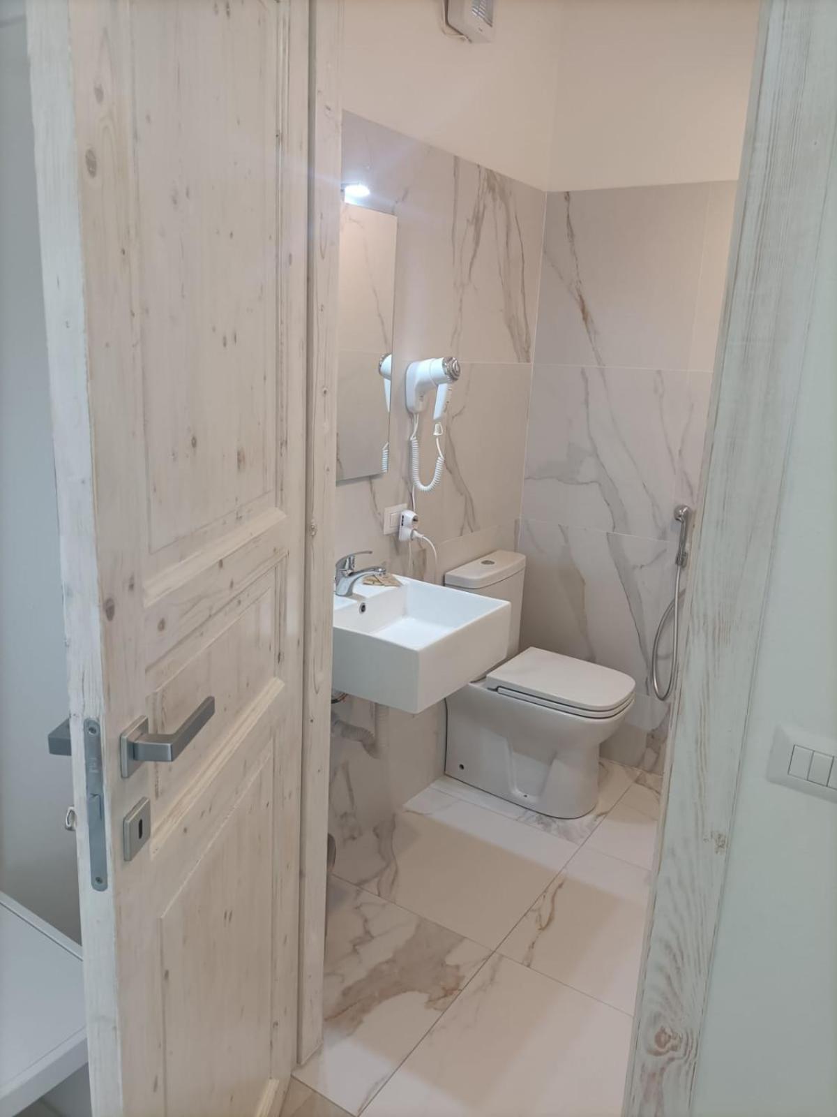 Lido Di Alghero Rooms On The Beach Exterior foto